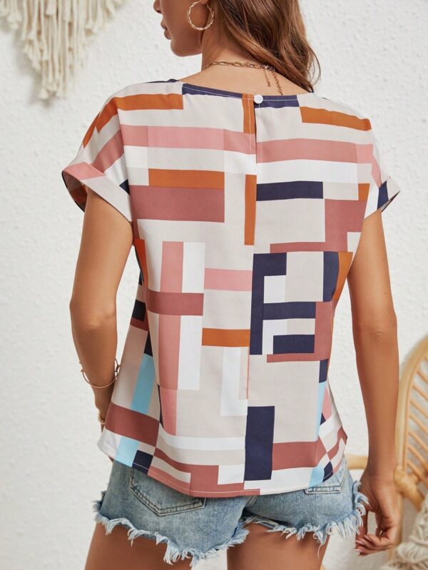 Blusa Geométrica S24 - Image 11