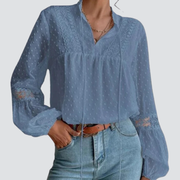 Aella | Blusa de renda decote em V - Image 6