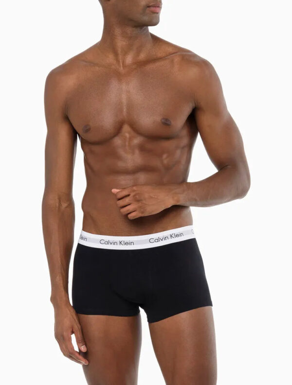 KIT 3 UNDERWEAR LOW RISE TRUNK CLASSIC CINTURA BAIXA COM ELASTANO CUECA CALVIN KLEIN PRETO - Image 2