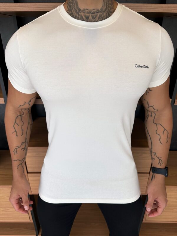 Camiseta Calvin K. Basic Off White