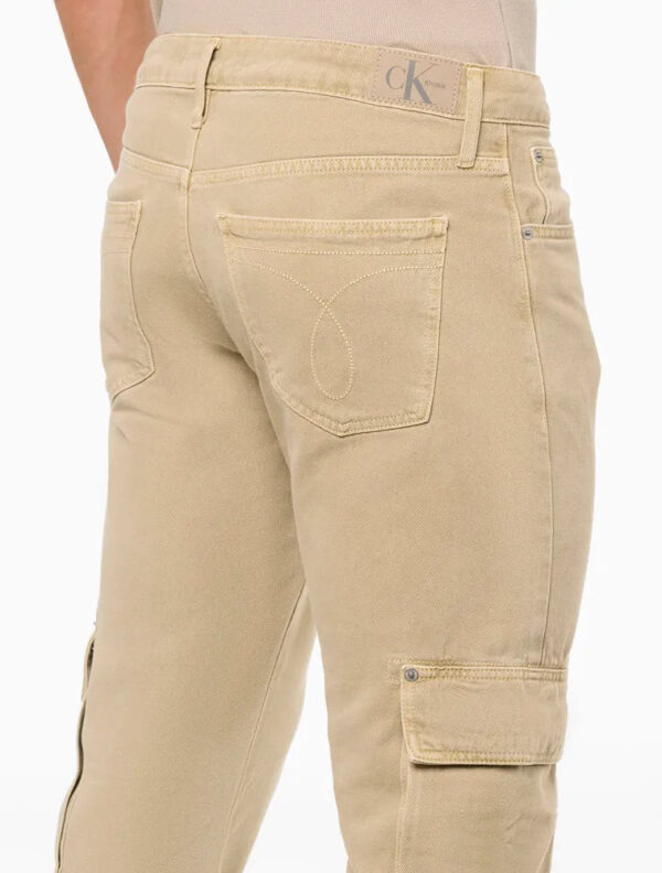 CALÇA MASCULINA COLOR STRAIGHT CARGO CALVIN KLEIN JEANS CAQUI CLARO - Image 4