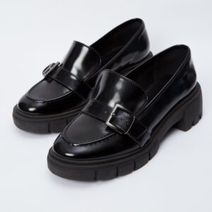 Mocassim Chunky com Fivela de Metal - Preto